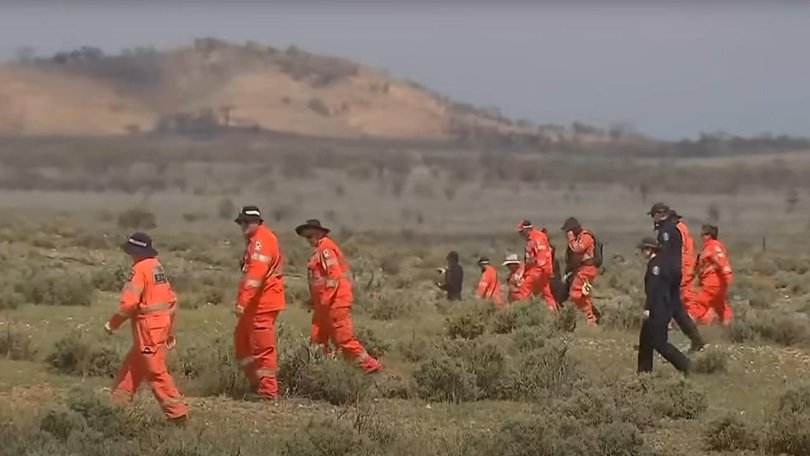 August 'Gus' Lamont: Footprint breakthrough in outback search for young boy  | The Nightly