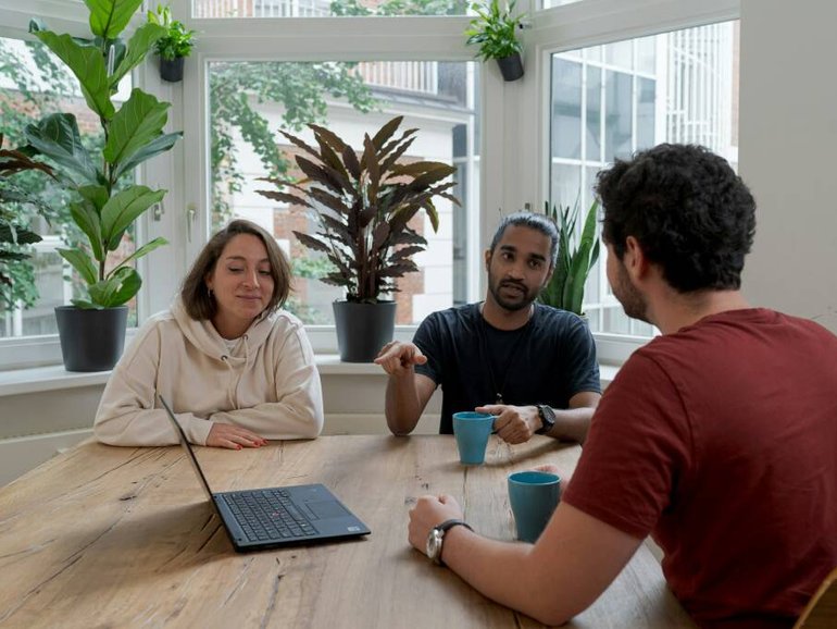 First home buyers can get into the property market with a 5 percent deposit. Pic Unsplash