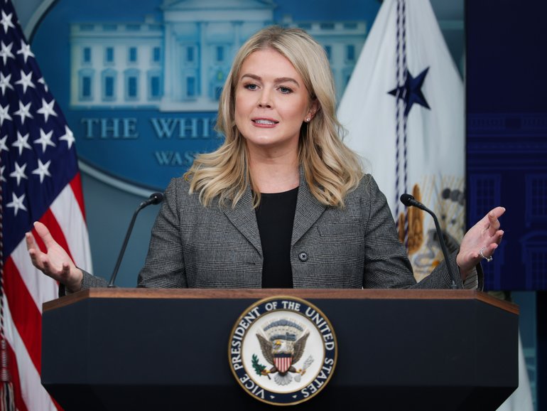 US officials say talks are happening regarding a Gaza Strip peace proposal as the Israeli Defence Minister urged civilians to leave Gaza City.