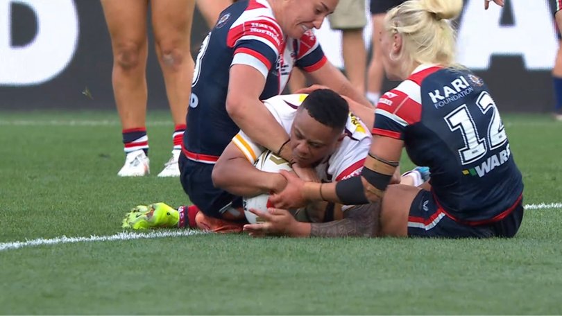 Mele Hufanga only just grounded her match-winning try. 