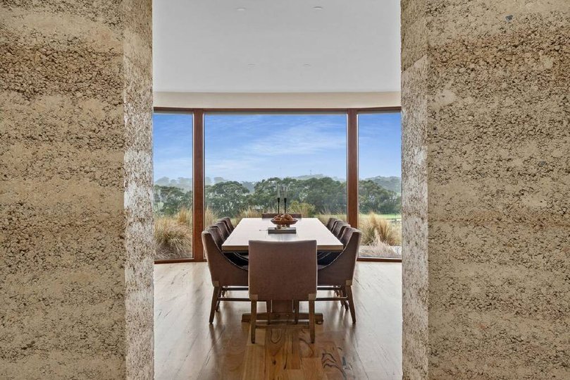 2275 Mornington-Flinders Road, Flinders.