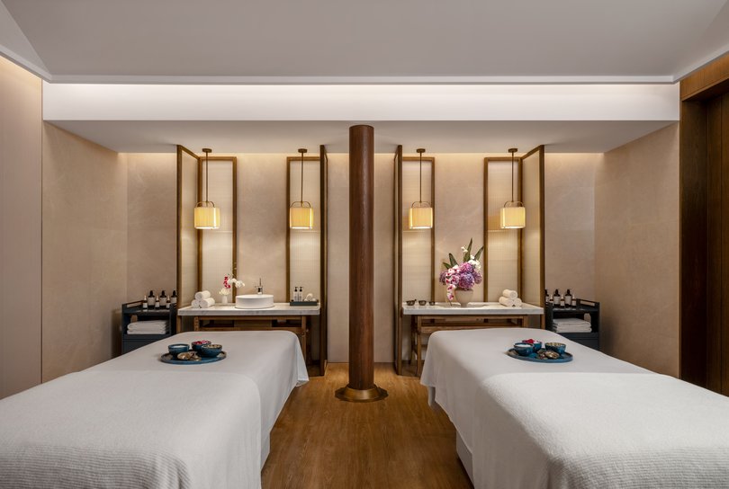 Mandarin Oriental Qianmen Spa treatment room.