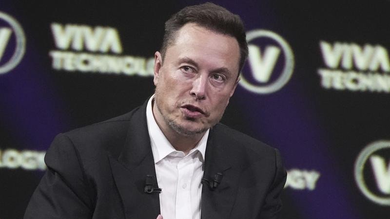 Tesla CEO Elon Musk is trying to reverse falling sales of the company's range of electric vehicles.