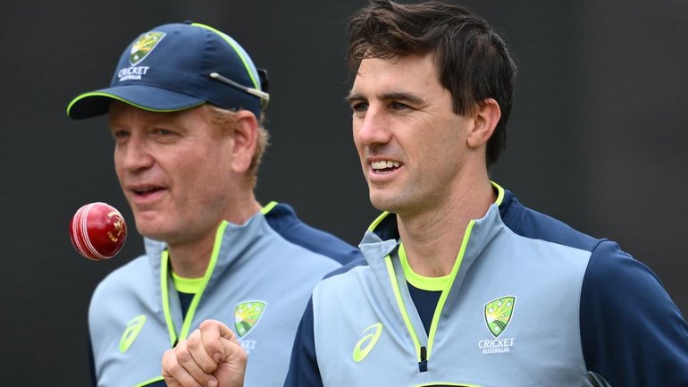 Australia coach Andrew McDonald remains hopeful his skipper can play in the Ashes series opener. (Joel Carrett/AAP PHOTOS)