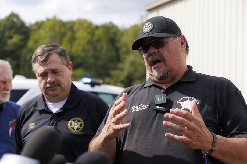 Humphreys County Sheriff Chris Davis speaks to media.