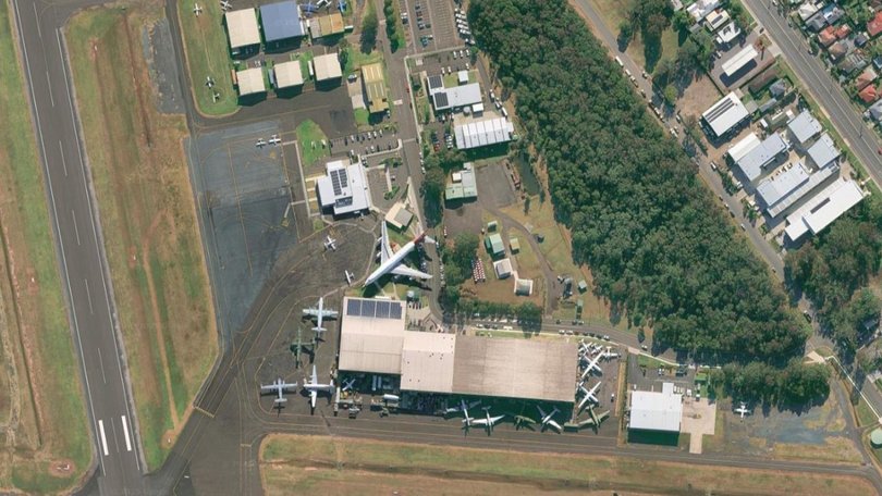 A plane has crashed at Shellharbour Airport with three people confirmed dead.