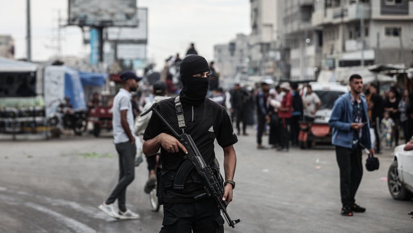 Hamas has recalled about 7000 members of its security forces to reassert control over areas of Gaza.
