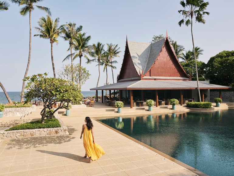A deep dive into Chiva-Som, Thailand’s pioneering wellness retreat where luxury meets holistic healing through mindful movement, tailored nutrition, and a philosophy of balance.