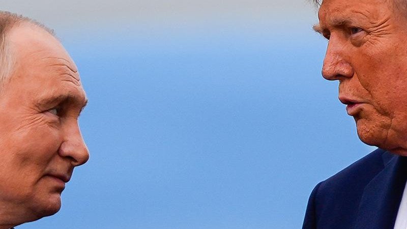 Russia's President Vladimir Putin with US President Donald Trump.