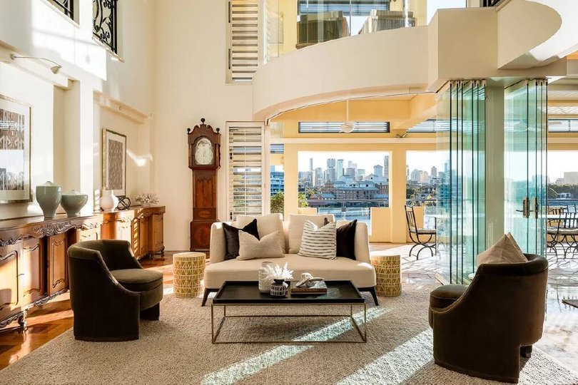 The property has uninterrupted river views.