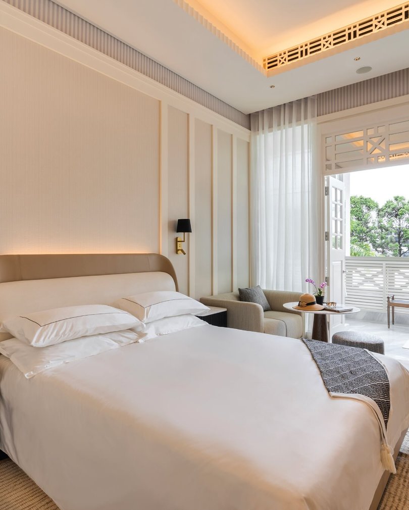 METT Singapore — a multimillion-dollar redesign and refurbishment of a former neoclassical heritage building parked atop Fort Canning Hill.