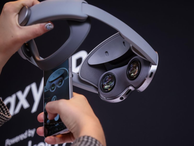 Inside the Samsung Galaxy XR.