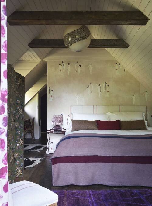 The beautiful patterned wallpaper. Pic: Savills.
