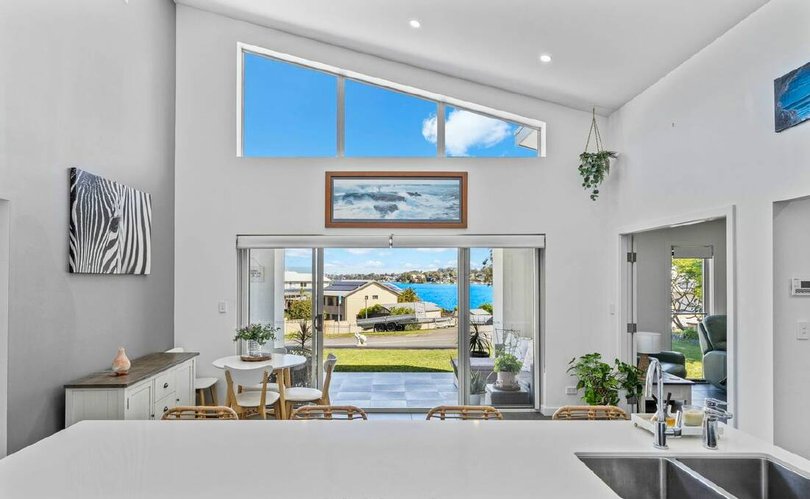 73 Sealand Road, Fishing Point.