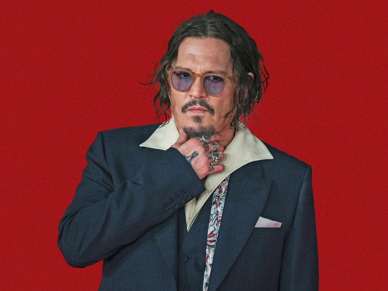 Johnny Depp has been cast in a studio movie. 