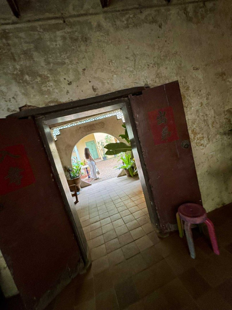 965BKK is a beatiful spot to rest awhile.