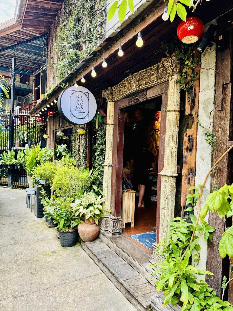 Naam 1608 serves up delicious Thai food by the river.