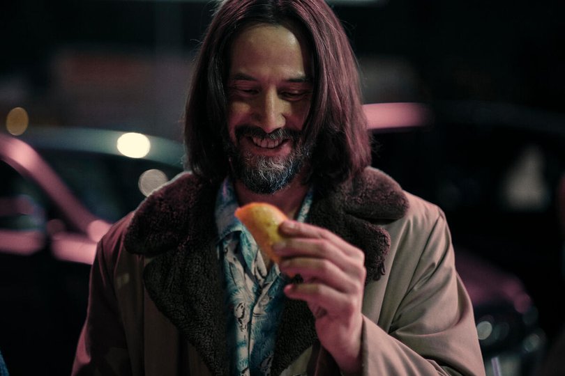 Keanu Reeves’ Gabriel discovers tacos.