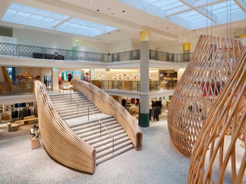 It’s not the flagship, but there’s something immersively brilliant about the Hermes boutique on the Parisian left bank, down from Bon Marche on Rue de Sevres.