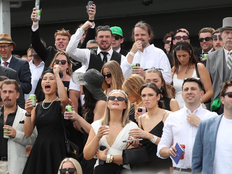 Rain and storms are forecast for Melbourne Cup on Tuesday. Picture: NewsWire/ David Crosling