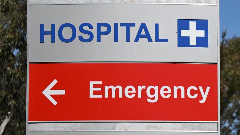 A nurse has been disqualified after maintaining a relationship with a vulnerable patient. (Lukas Coch/AAP PHOTOS)