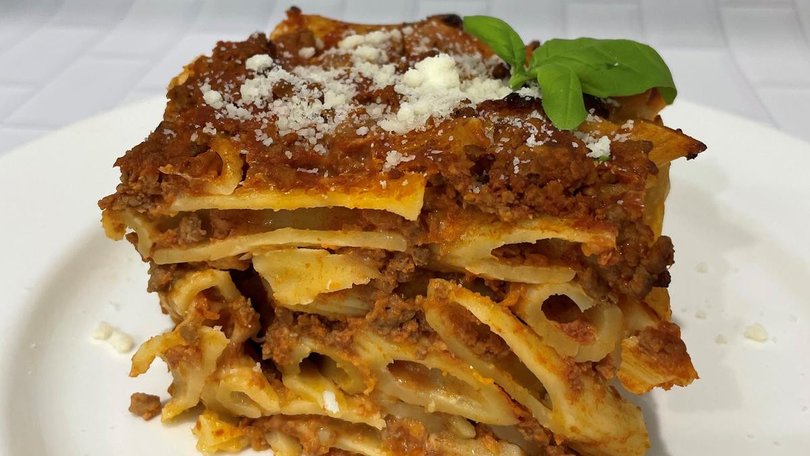 Pasta al forno (Bolognese bake)