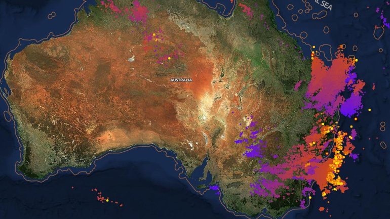 Lightning map of Australia 31st October/ 1st Nov 2025.Lightningmaps.