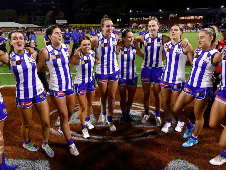 Roos celebrate their latest win. 