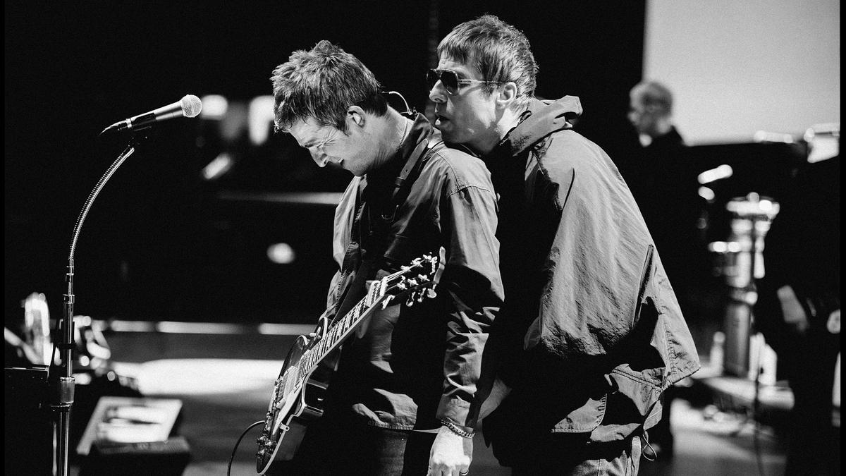 Oasis Melbourne concert: Why the legendary Brit-pop duo is