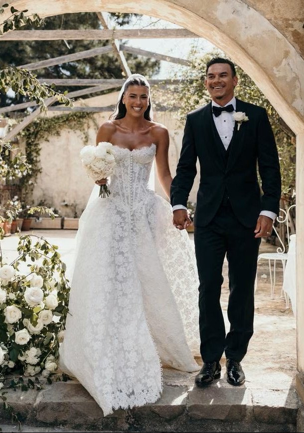 Lawrence’s wedding gown was spectacular.