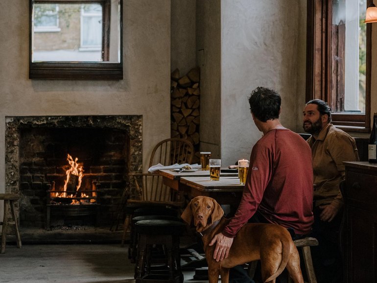 London Pubs - The Pelican 