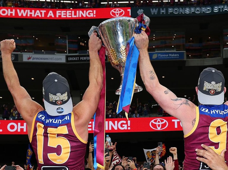 Channel 7 sports director Chris Jones says TV ratings would be better if the AFL grand final was held at night.