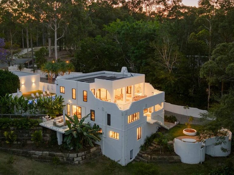 The best properties to see this Saturday the 8th of November. Pic: Reed & Co.