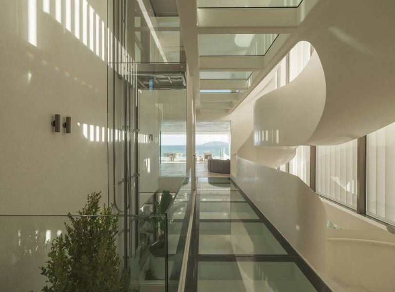 Curved elements are a trend in building and design that is on show in The Soltice.