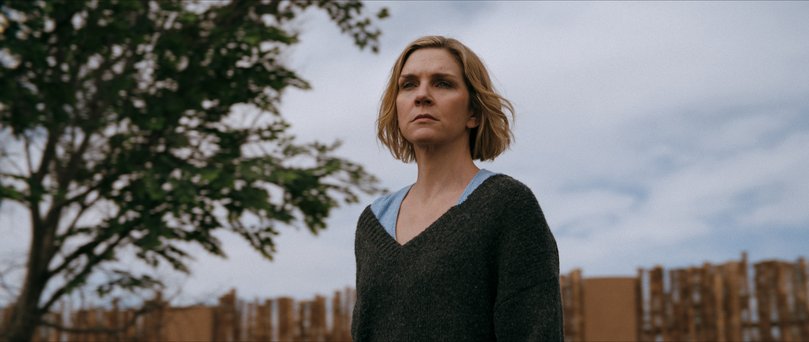 Rhea Seehorn in Pluribus.