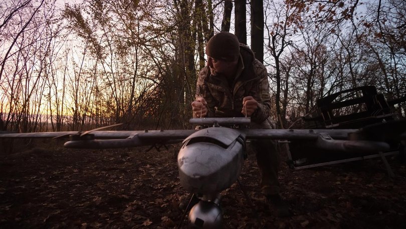 Commanders warn that the intense street-to-street fighting is reaching a critical point. (EPA PHOTO)