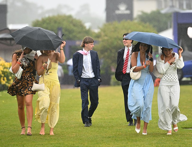 It was impossible to escape the rain. 