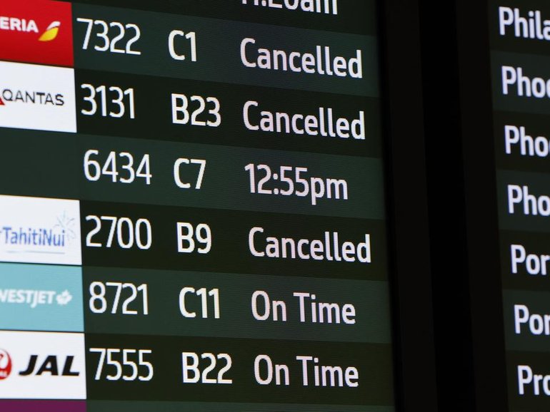 More than 7000 flights in the US have been delayed and 2100 have been cancelled. (EPA PHOTO)