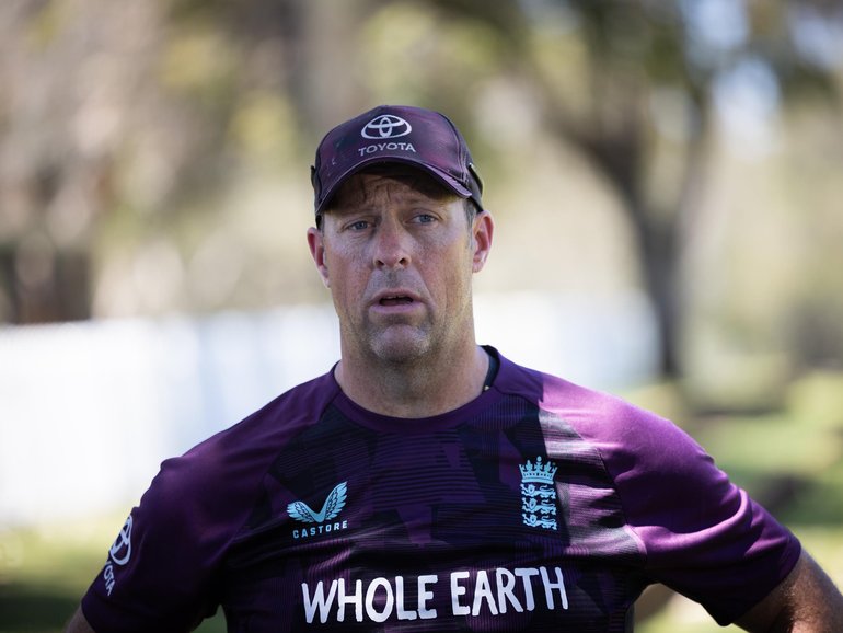 Batting coach Marcus Trescothick, English cricket team training at Lilac Hill Caversham Andrew Ritchie