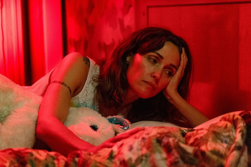 Rose Byrne is generating Oscar buzz with her performance.