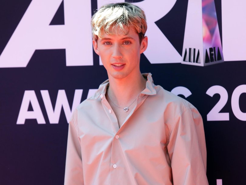 Troye Sivan arrived on the red carpet for the 2024 ARIA Awards in style. Picture: NewsWire / Christian Gilles