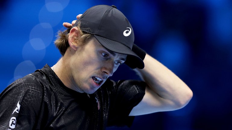 Alex de Minaur has come up just short in his second group game at the ATP Finals in Italy. 