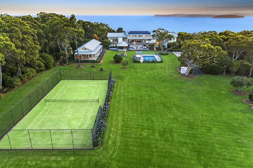 The property spans 6.8 acres.