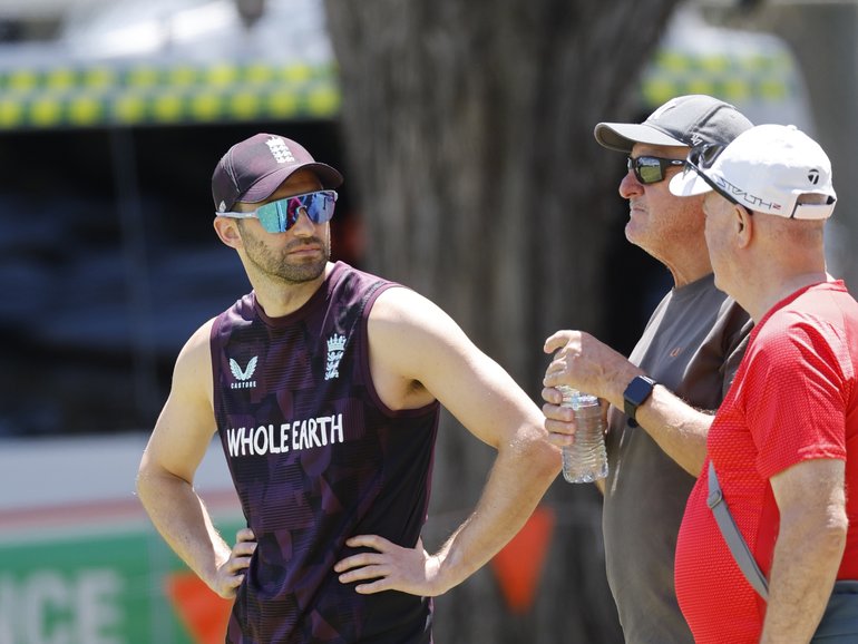 Mark Wood for England watches from the boundry at Lillac Hill.