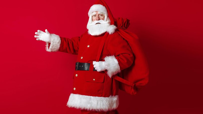 Some seniors will have an opportunity to earn nearly $2000 a week in the lead-up to Christmas Day and not lose a cent of age pension along the way. Here’s why, and how the work bonus system works . . .