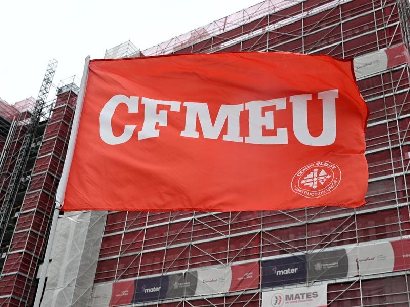 The CFMEU used intimidation to push rival union the AWU out of worksites in Queensland, an inquiry was told Wednesday.