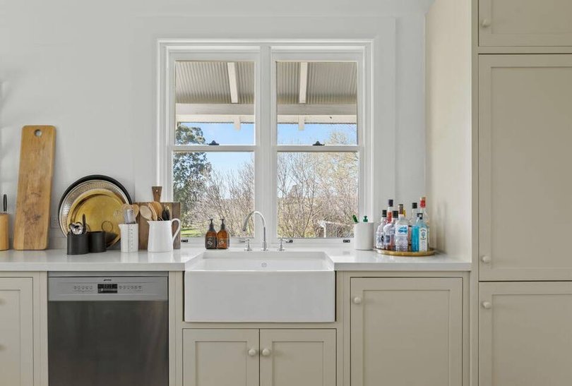 Farmhouse sink in the kitchen.