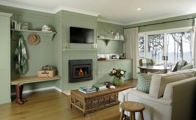 This property in the Gold Coast hinterland features incredible mountain views, bespoke interiors, and refined country charm.