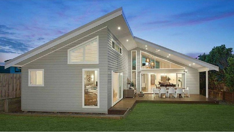 The couple sold this house in Killarney Vale for $735,000.