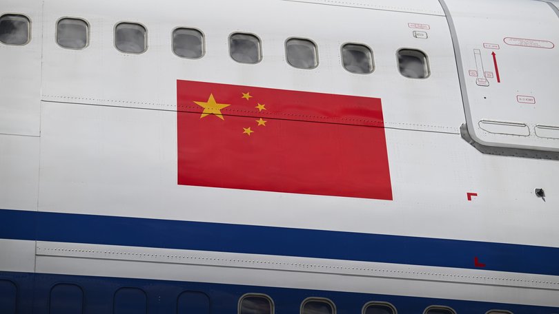 CANBERRA, AUSTRALIA - NewsWire Photos - November 24, 2025: Chairman Zhao arrives at RAAF VIP Squadron HQ in Canberra and is welcomed by Dr Carina Garland MP, Chair of the Australia-China Parliamentary Country Group, and other Australian representatives. NewsWire / Martin Ollman